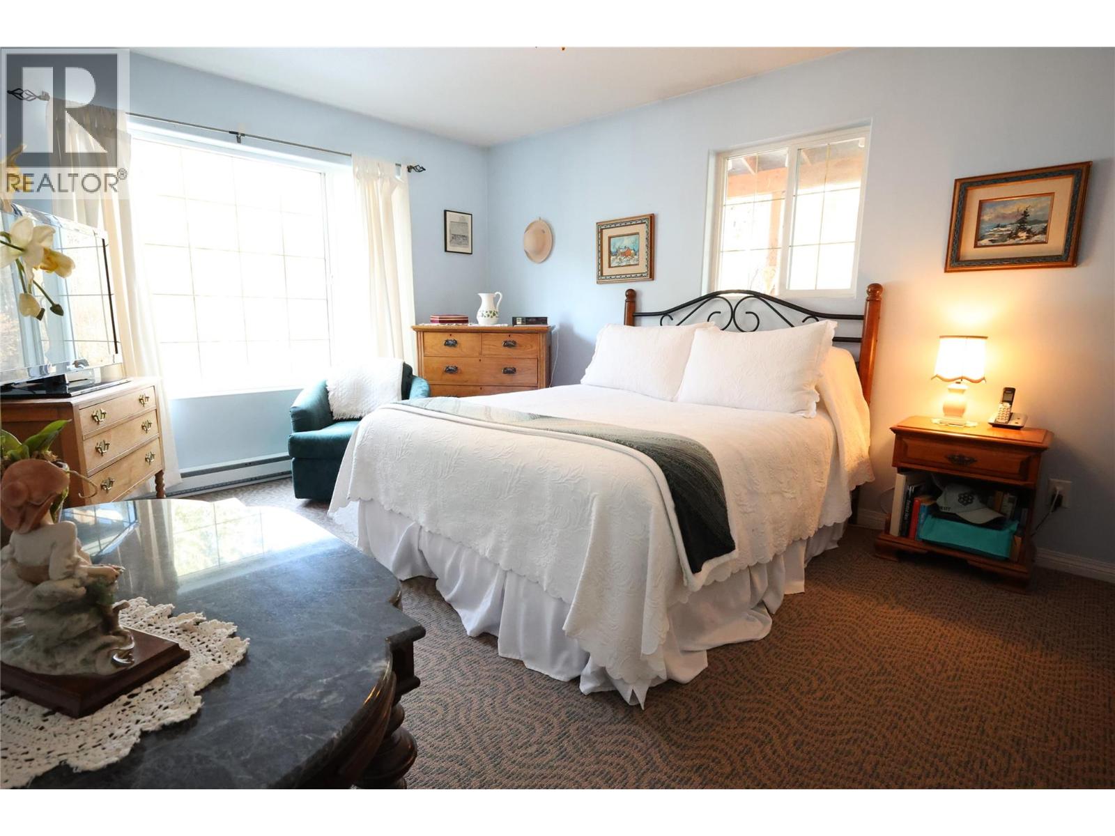 8230 Hwy 5A Highway, Merritt