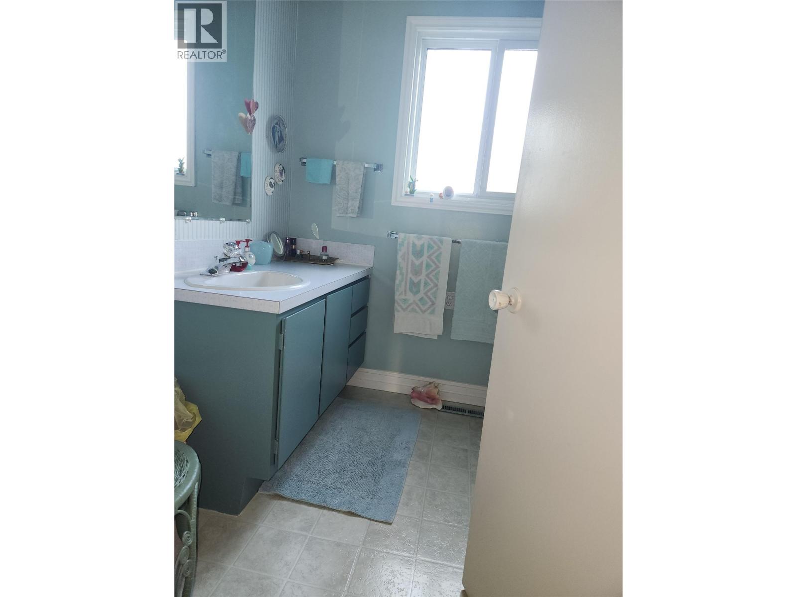 36 Finch Crescent, Osoyoos