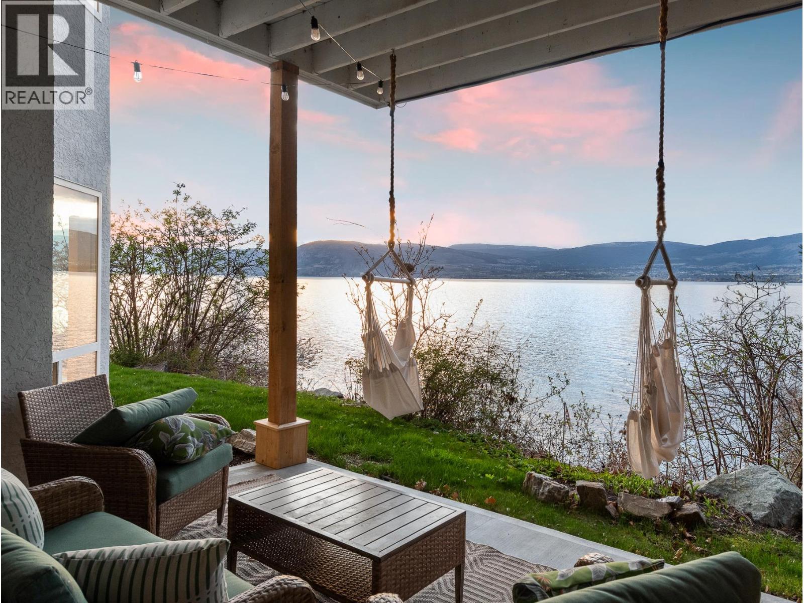 5538 Lakeshore Road, Kelowna