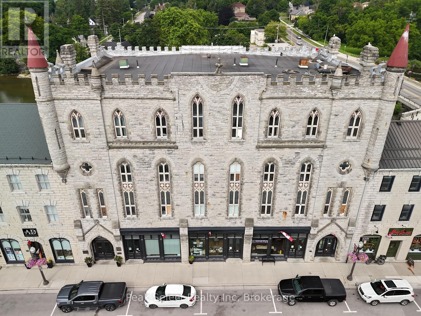 46 - 20 WATER STREET S