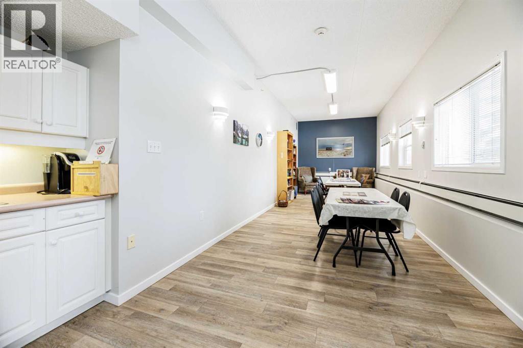 5102 48 Street, Lacombe