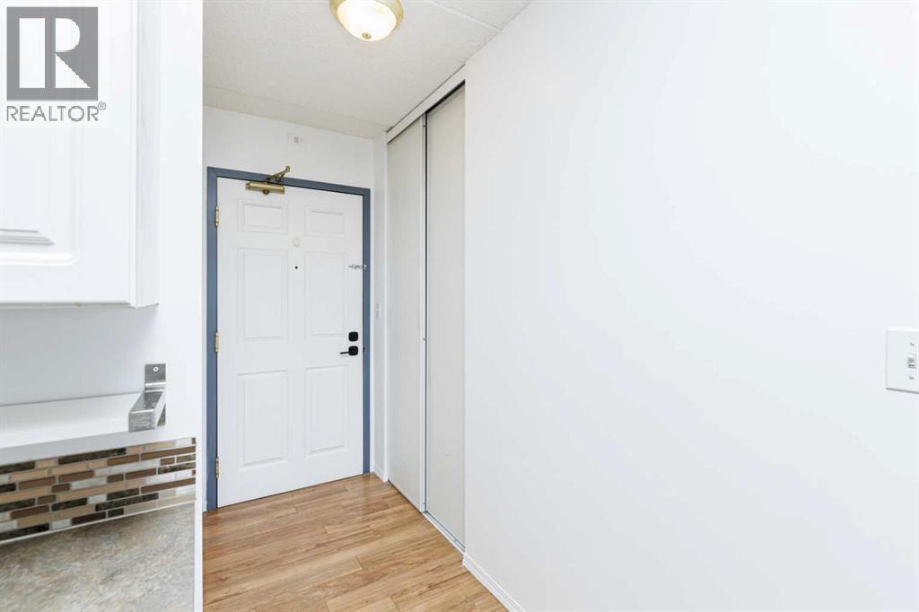 5102 48 Street, Lacombe