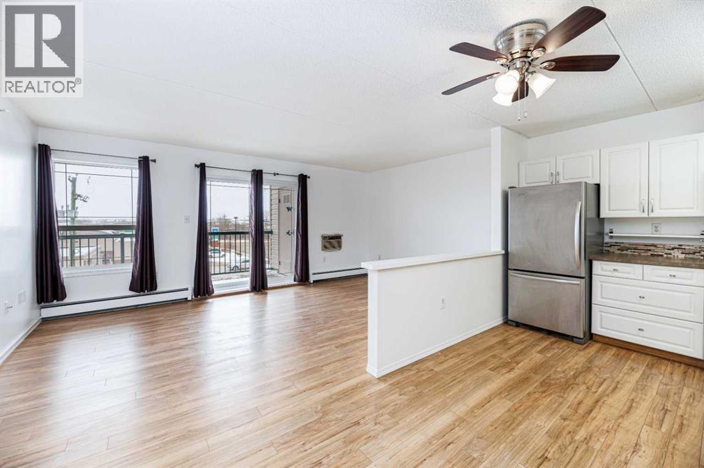 5102 48 Street, Lacombe