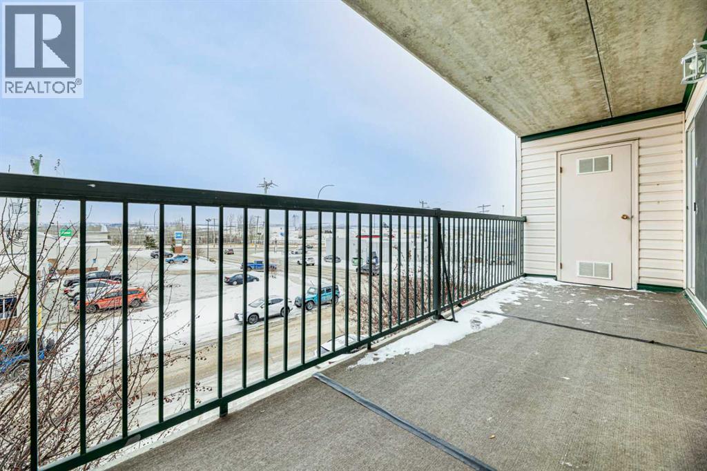 5102 48 Street, Lacombe