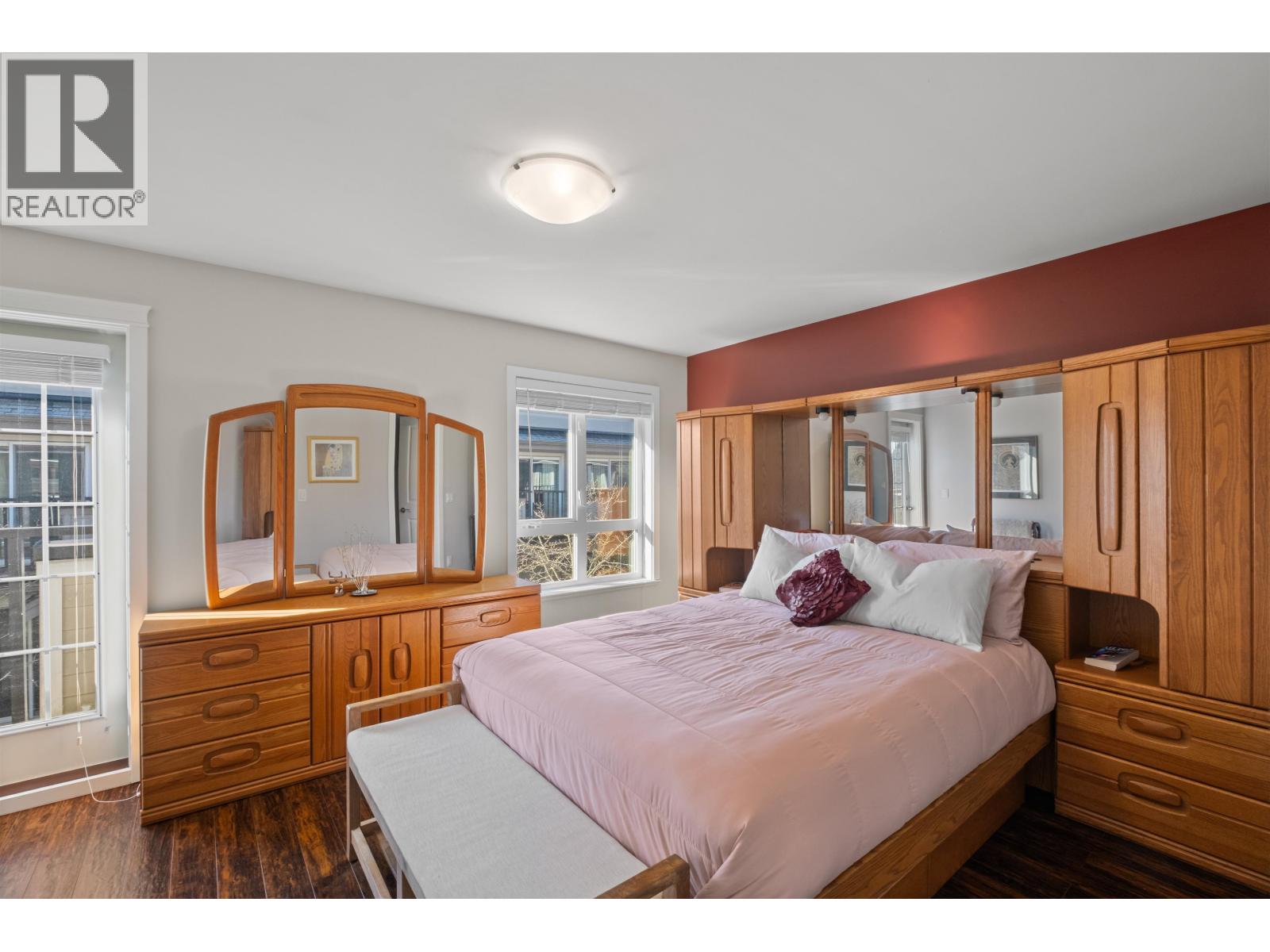 1127 ST. ANDREWS AVENUE, North Vancouver