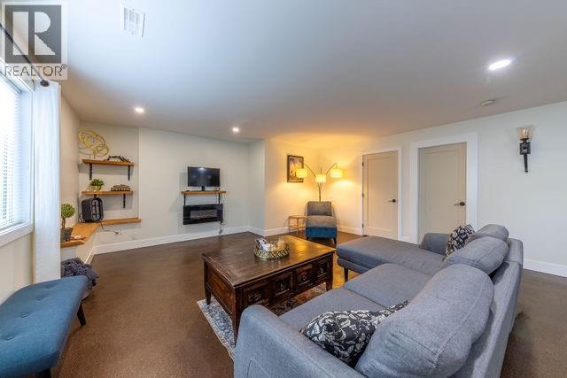 2449 Centennial Drive - 34