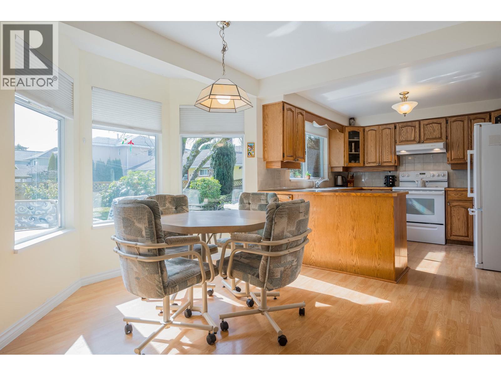 4925 53A Street, Delta