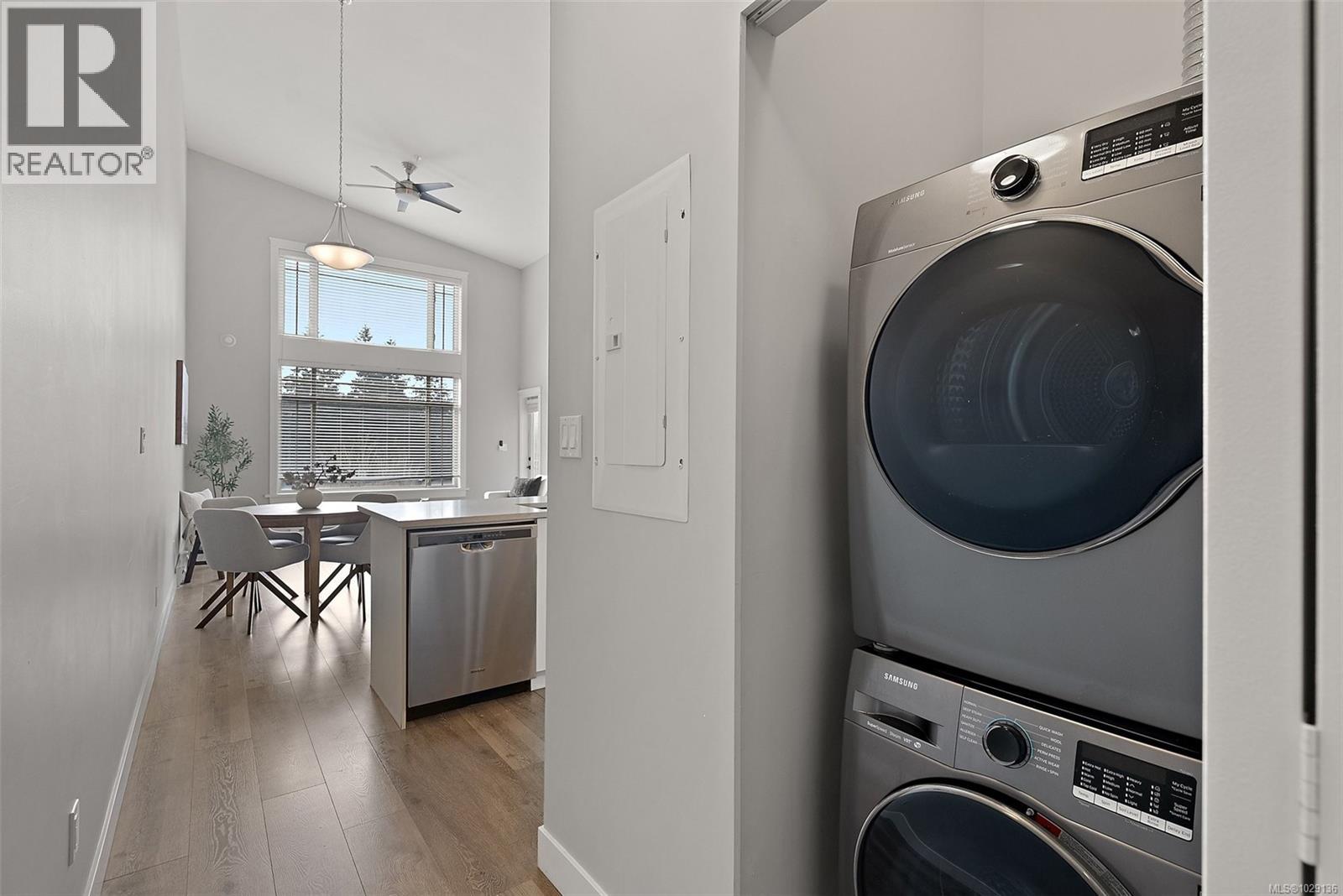 403 844 Goldstream Ave, Langford