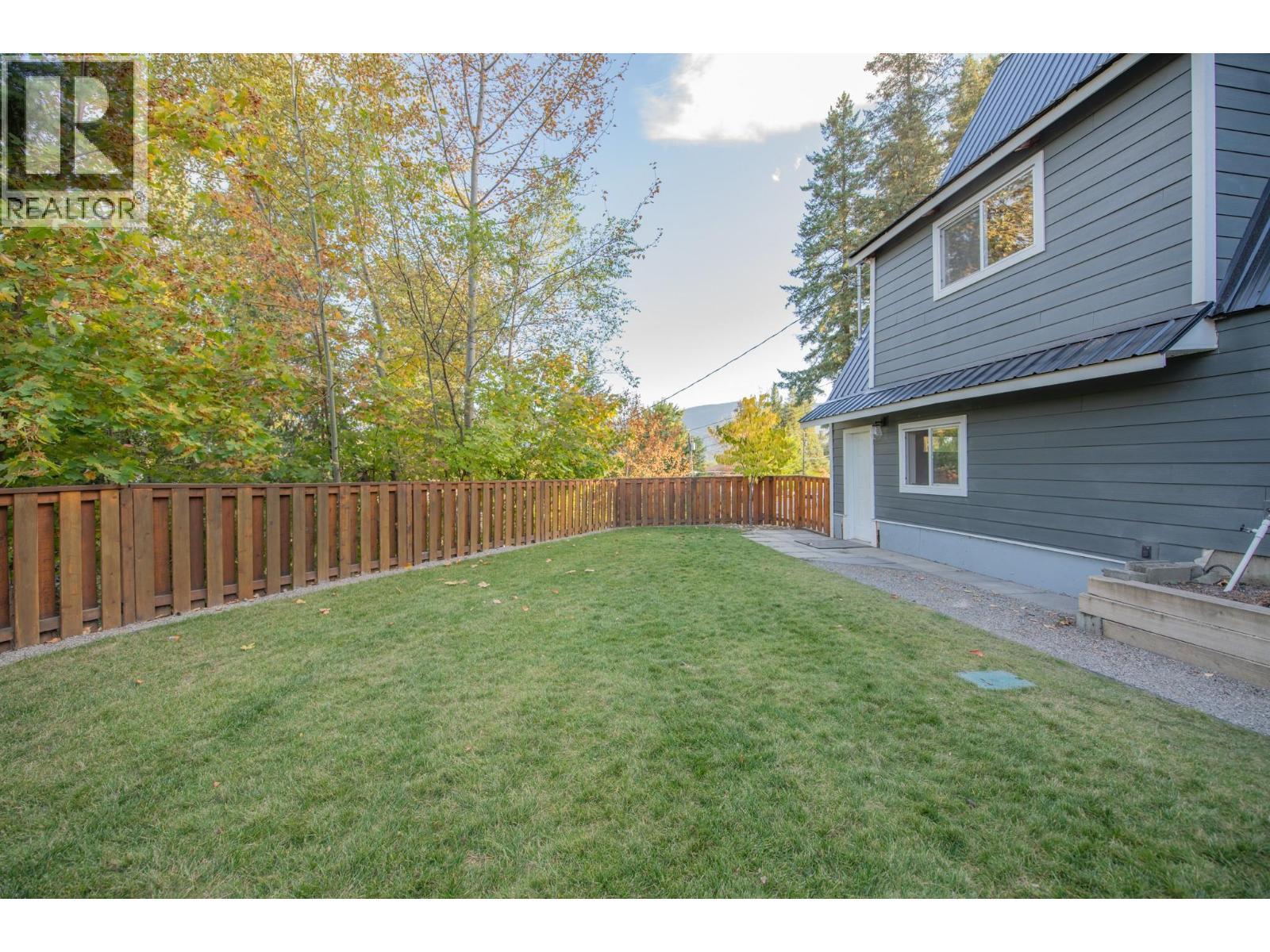 2180 Catt Avenue, Lumby