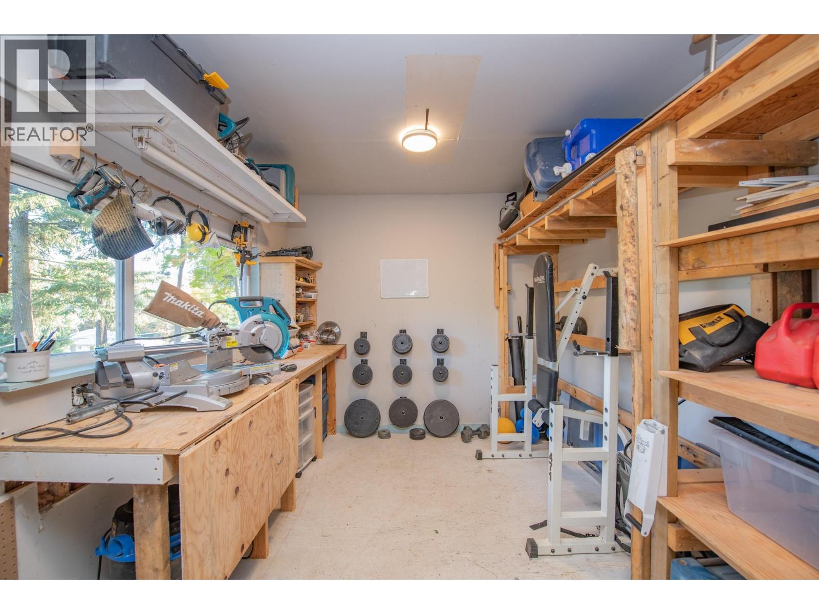 2180 Catt Avenue, Lumby