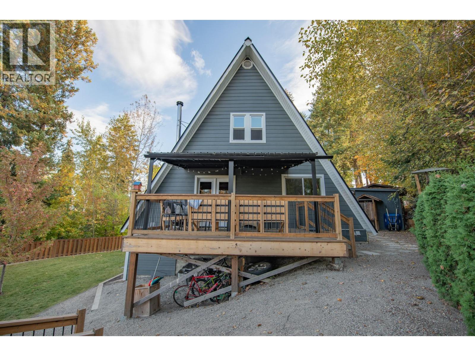 2180 Catt Avenue, Lumby