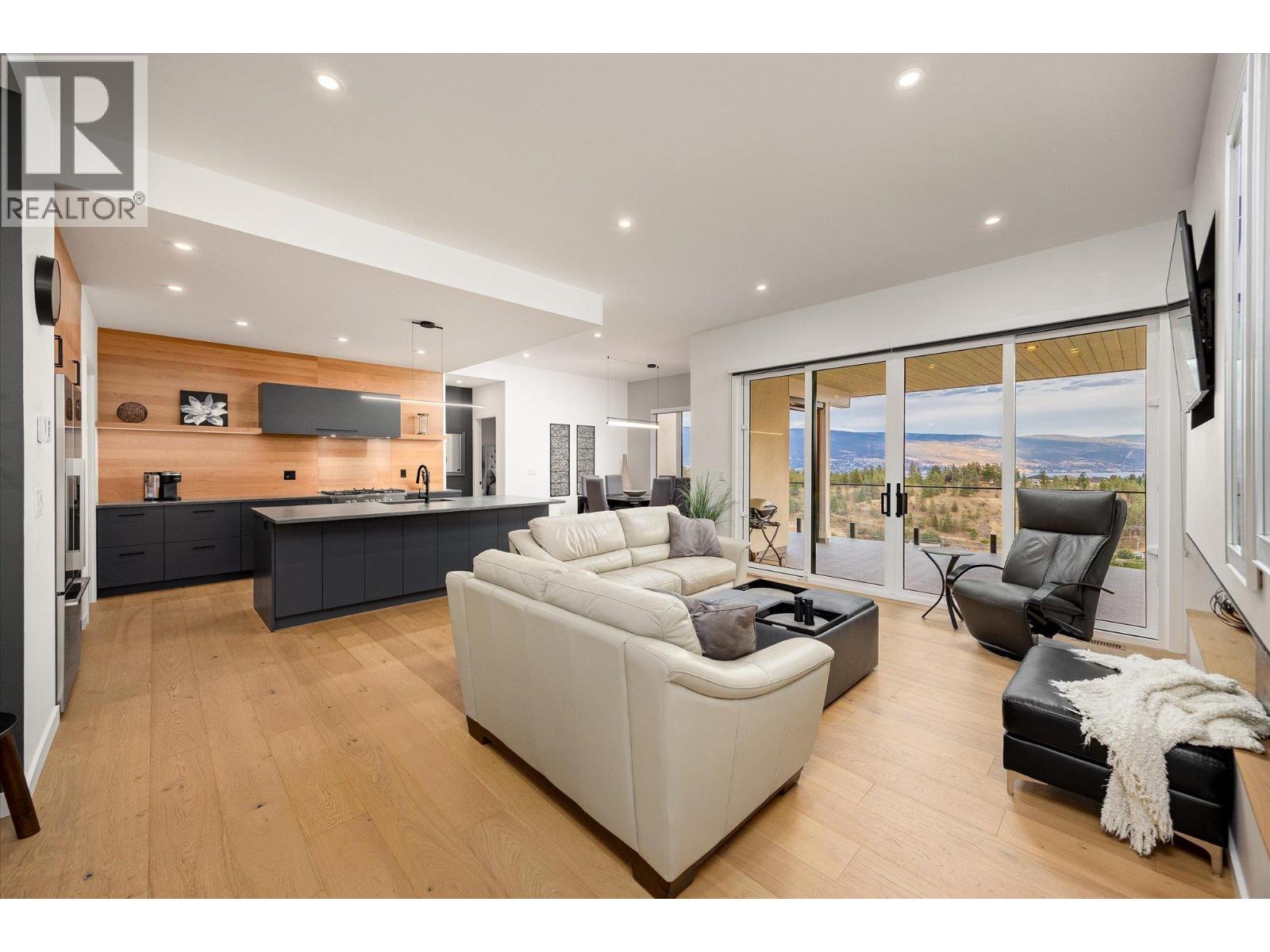 17499 Sanborn Street, Summerland