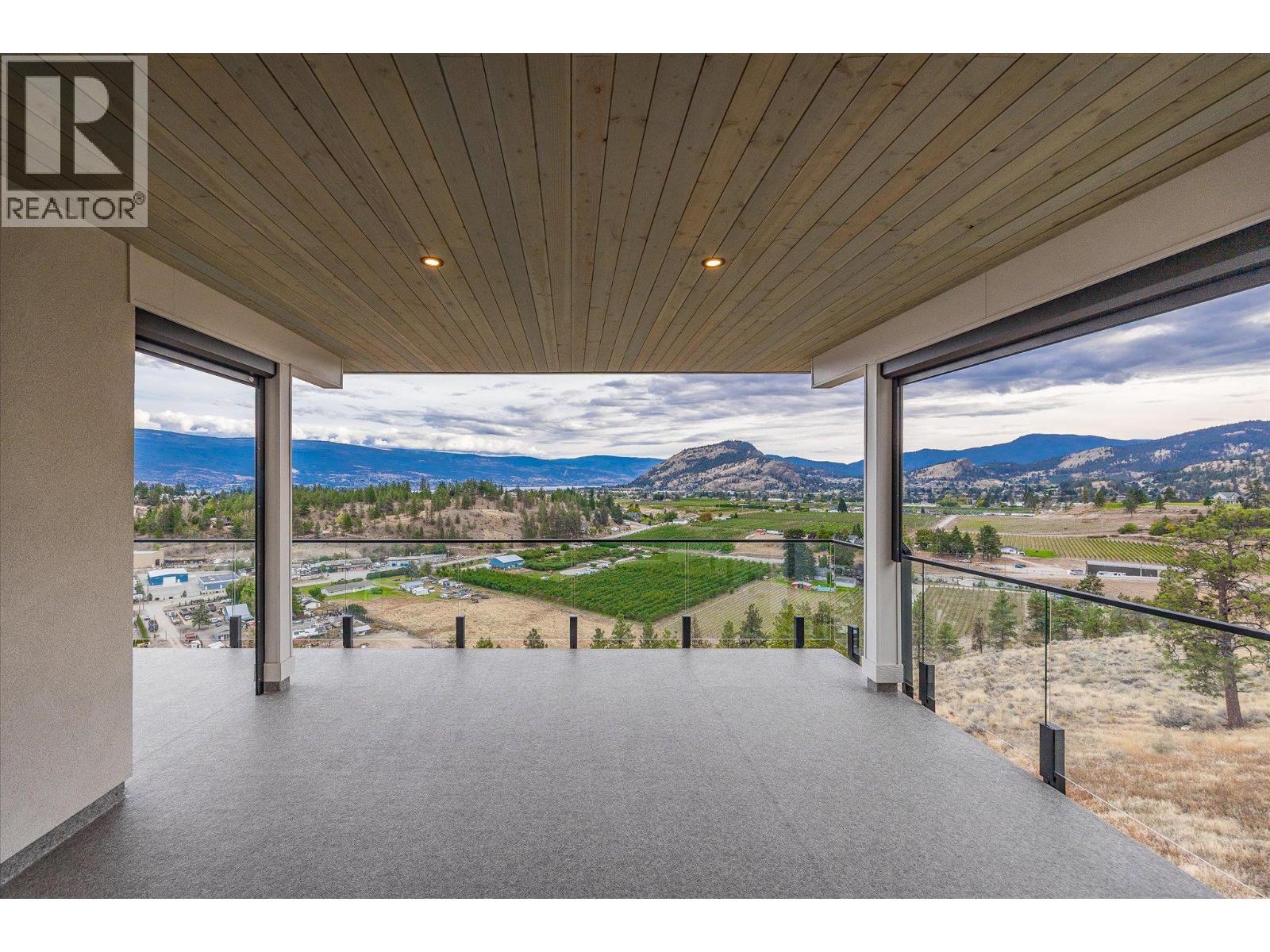 17499 Sanborn Street, Summerland