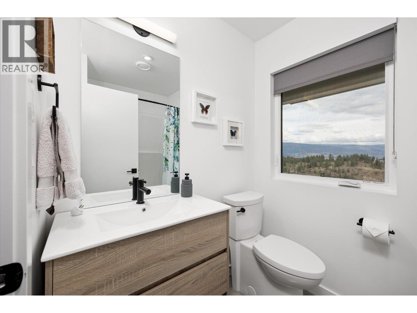 17499 Sanborn Street - 42