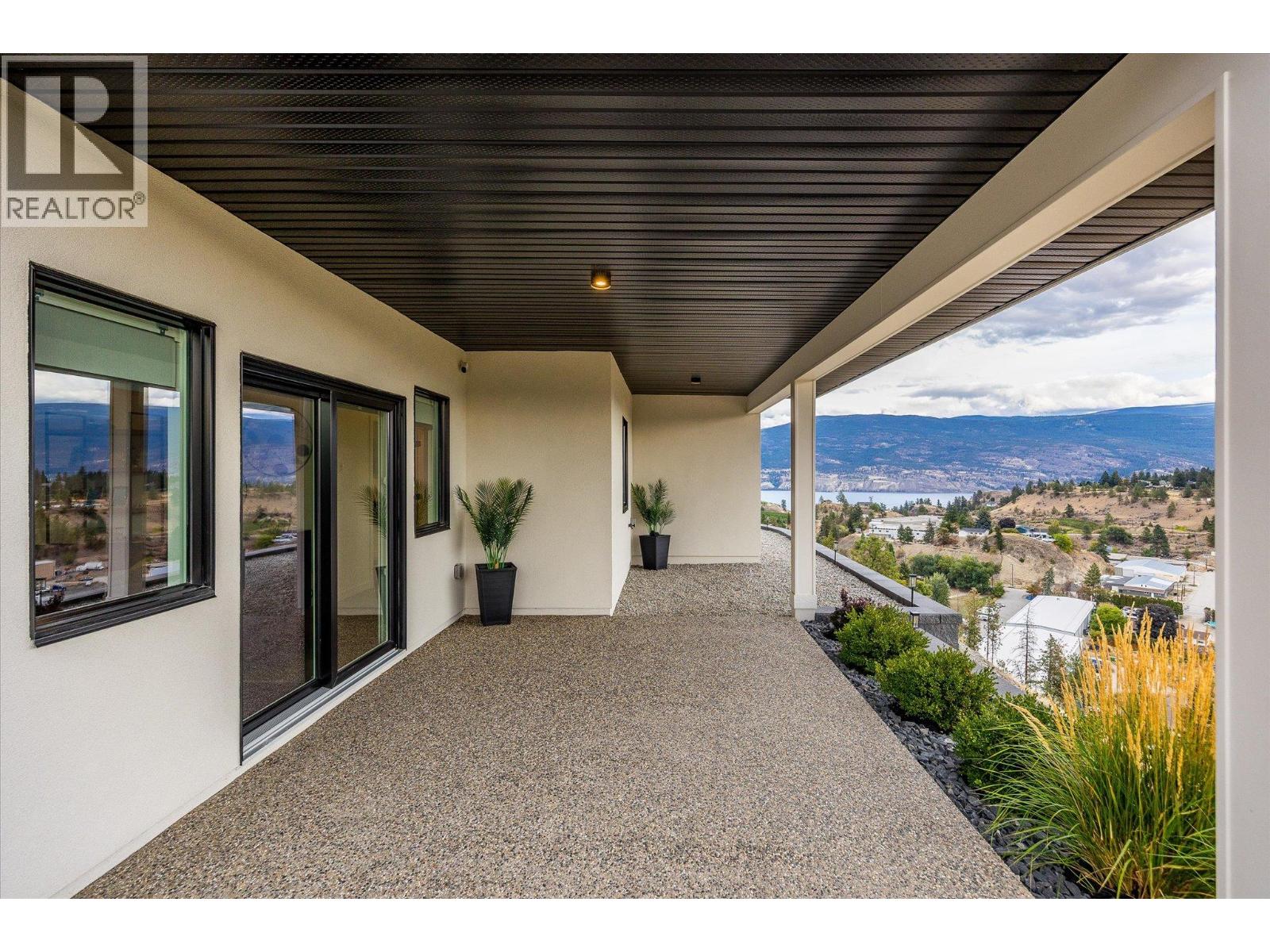 17499 Sanborn Street, Summerland