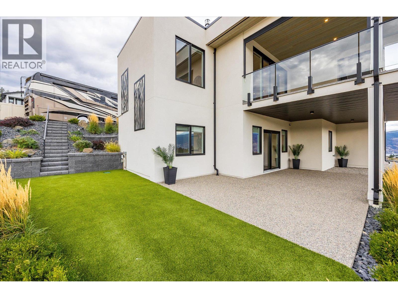 17499 Sanborn Street, Summerland