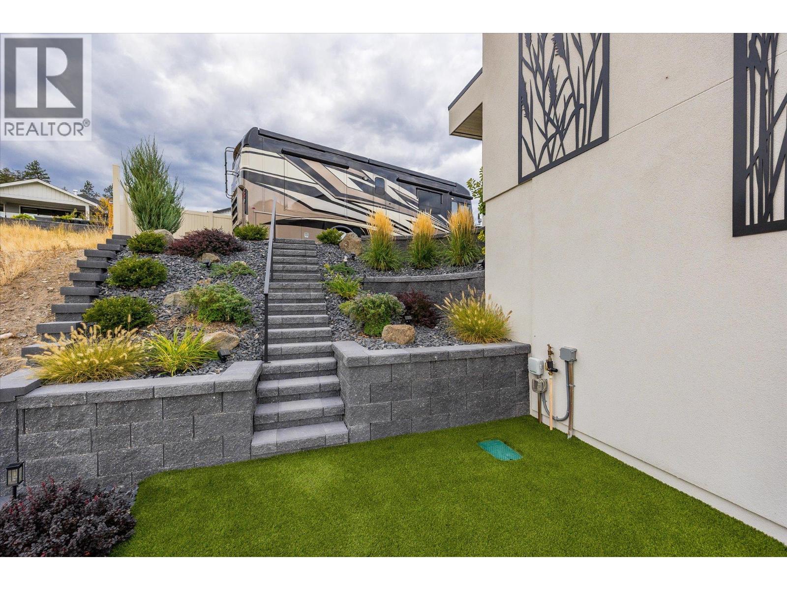 17499 Sanborn Street, Summerland