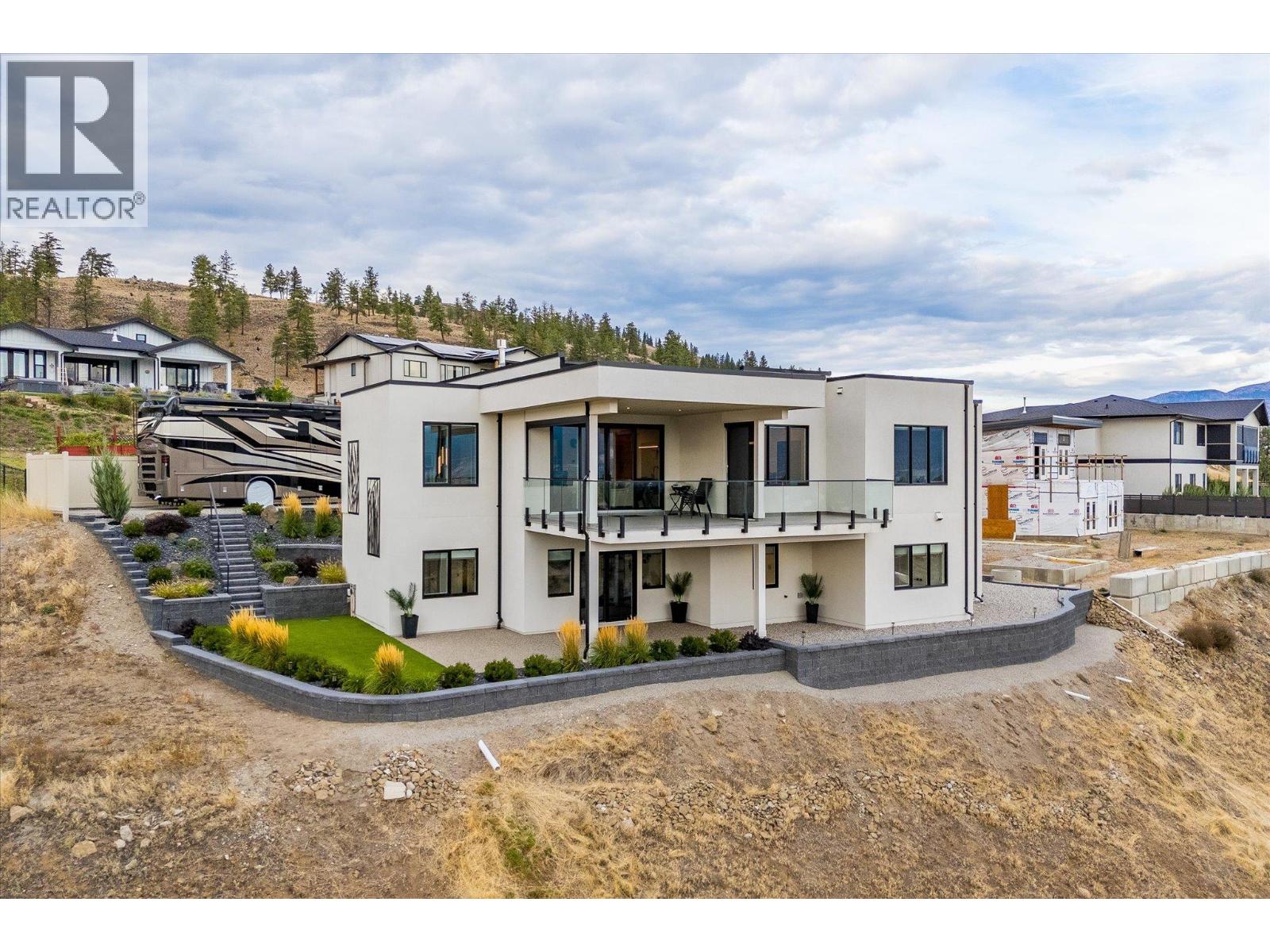 17499 Sanborn Street - 57