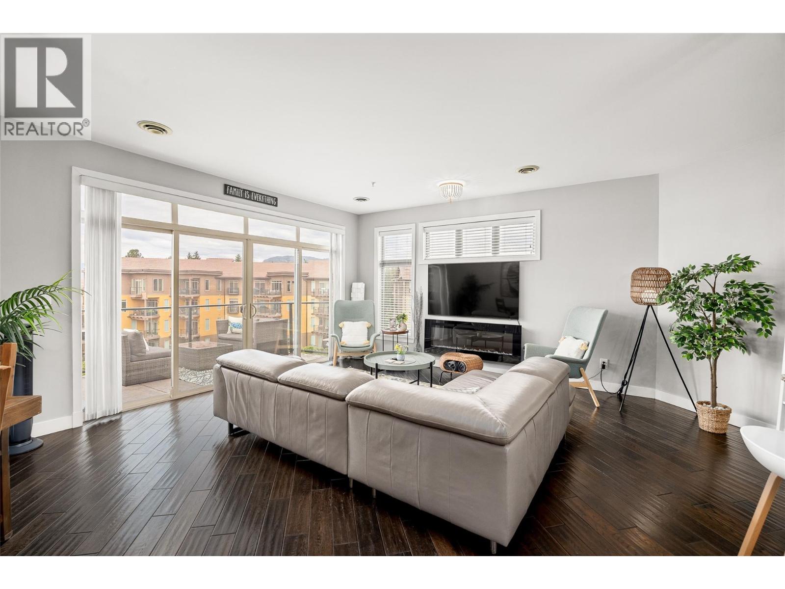 4026 Pritchard Drive Unit# 6402, West Kelowna