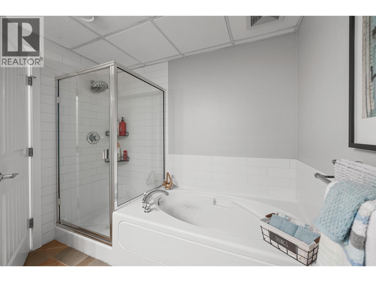 4026 Pritchard Drive Unit# 6402, West Kelowna