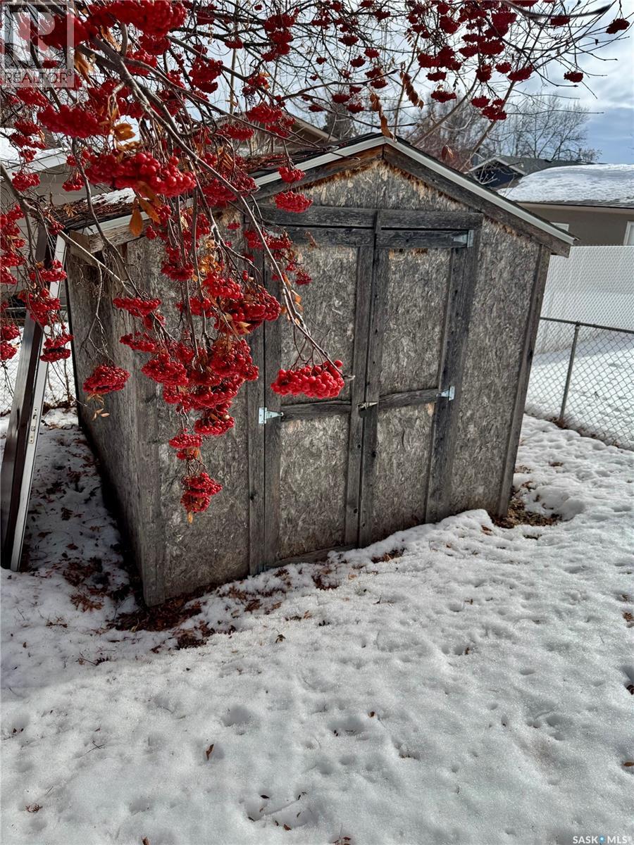 Single Family House Bungalow for Sale in  Morton ROAD Prince Albert 