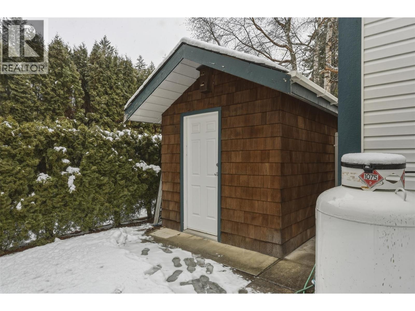 3980 SQUILAX ANGLEMONT Road Unit# 228, Scotch Creek