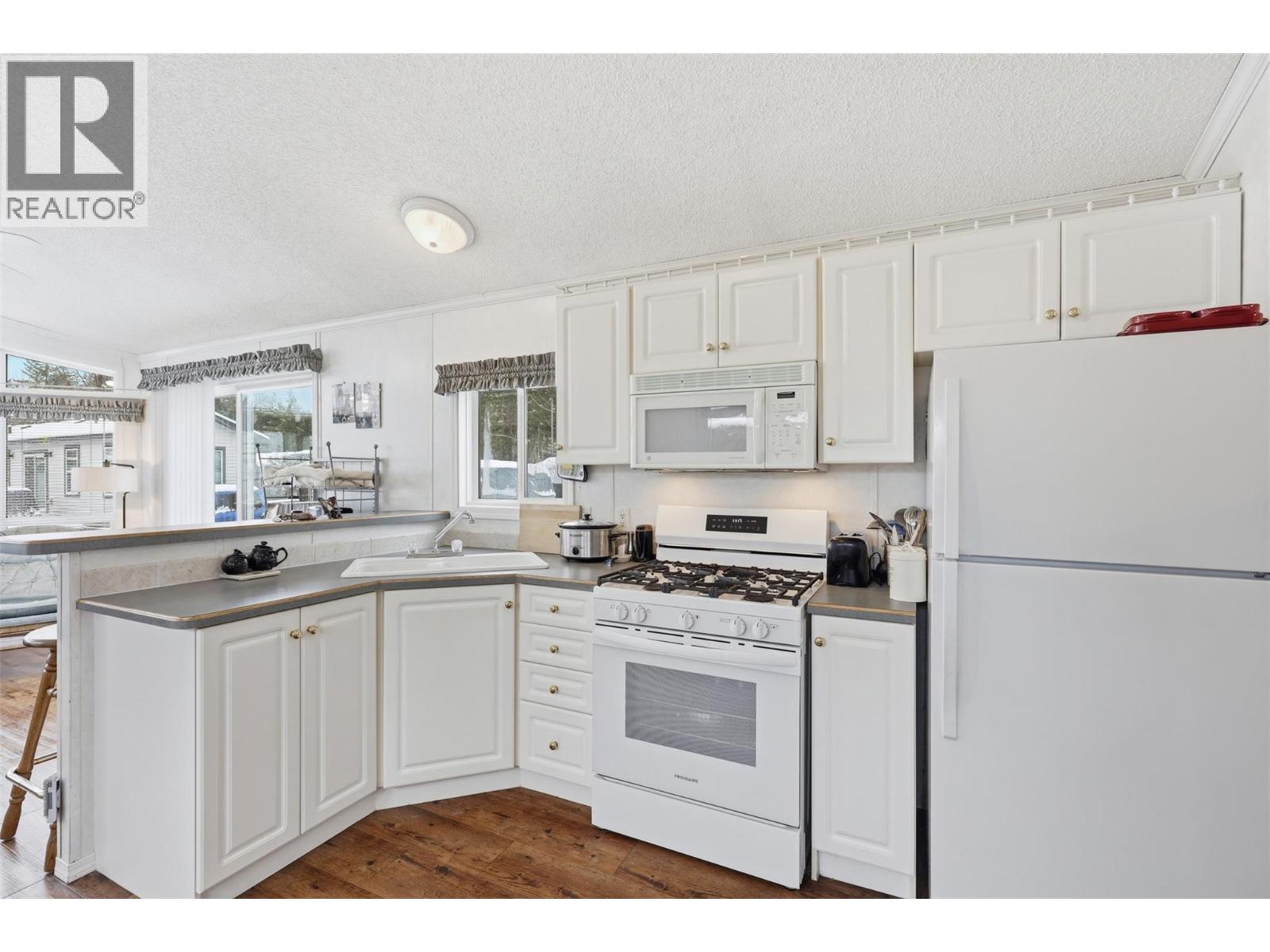 3980 SQUILAX ANGLEMONT Road Unit# 228, Scotch Creek