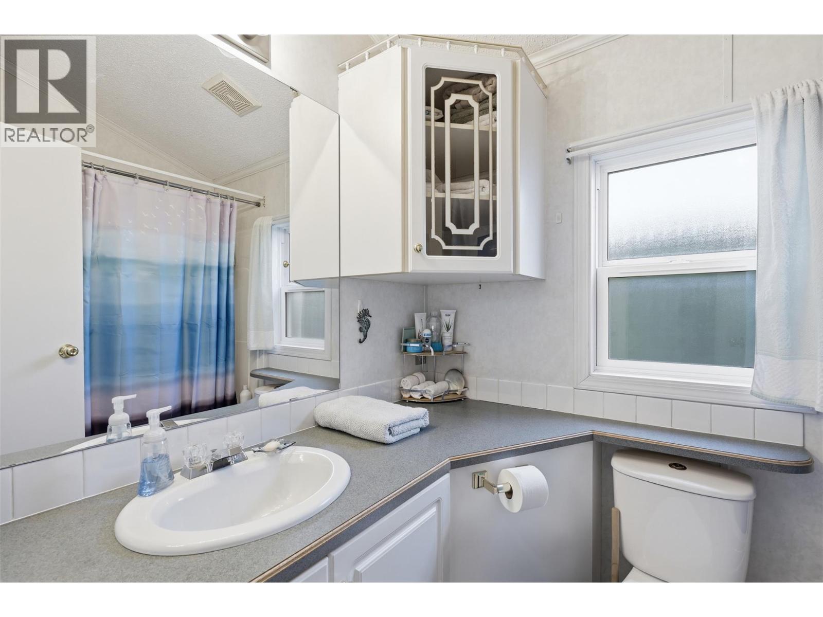 3980 SQUILAX ANGLEMONT Road Unit# 228, Scotch Creek