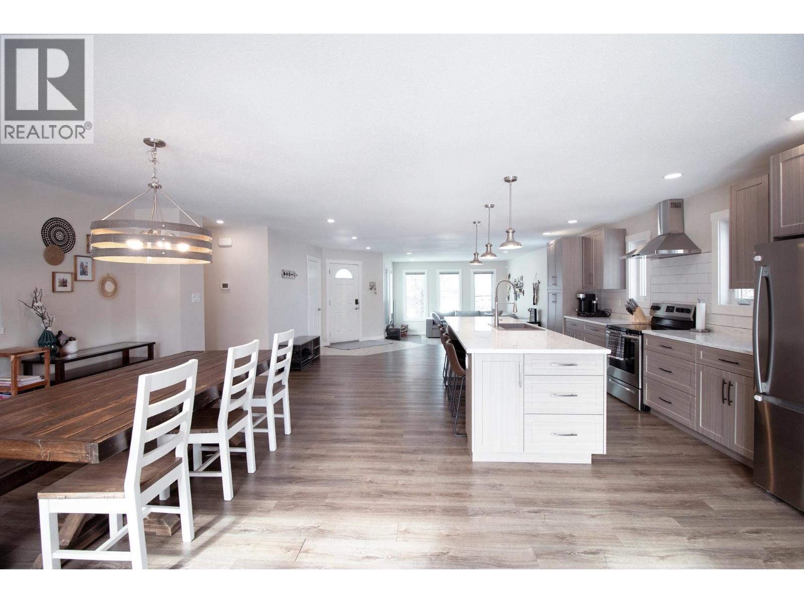 10519 114 AVENUE, Fort St. John