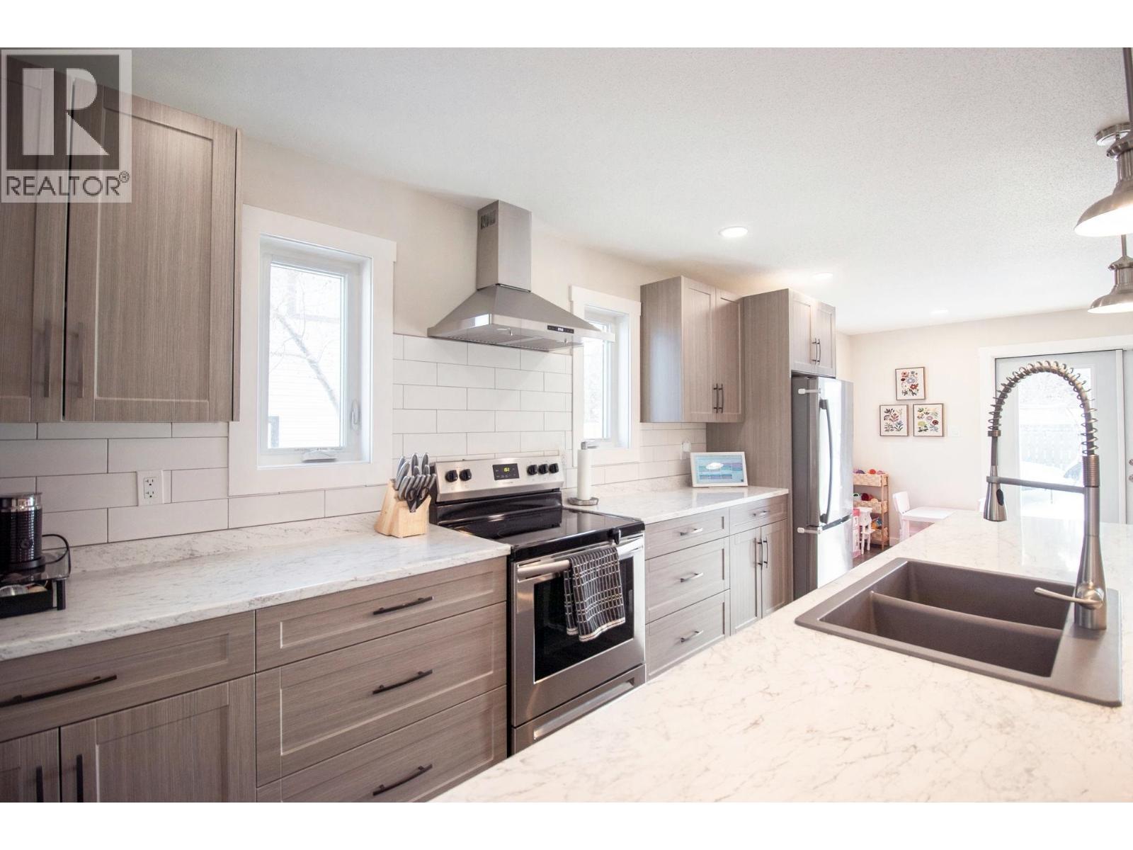 10519 114 AVENUE, Fort St. John