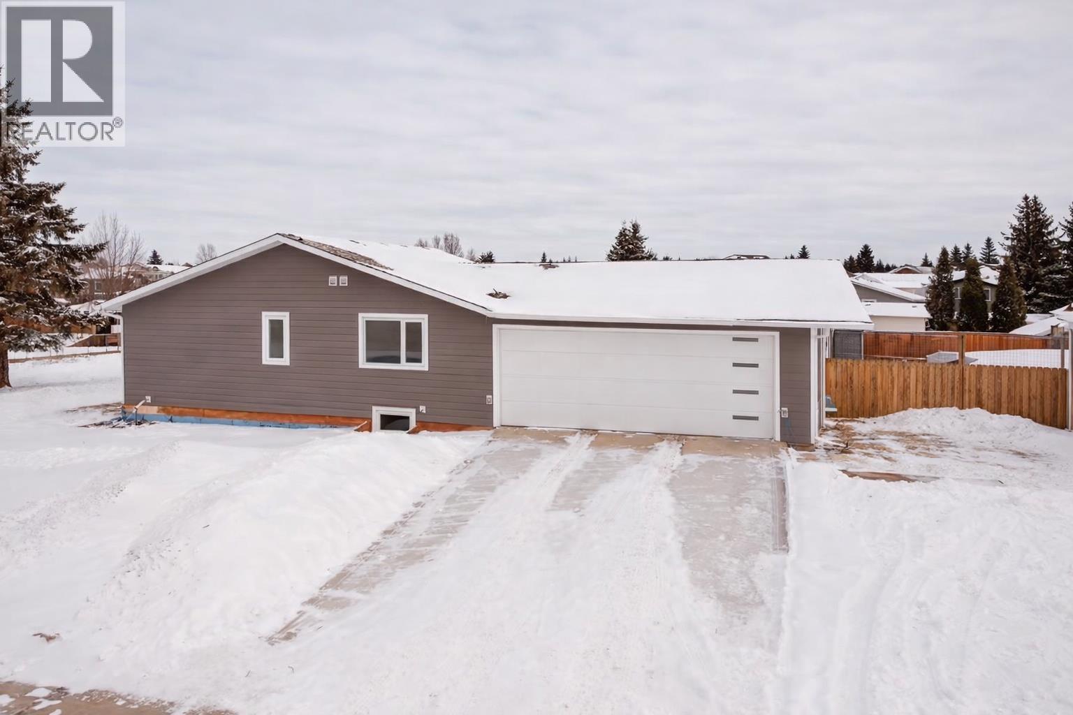10519 114 AVENUE, Fort St. John