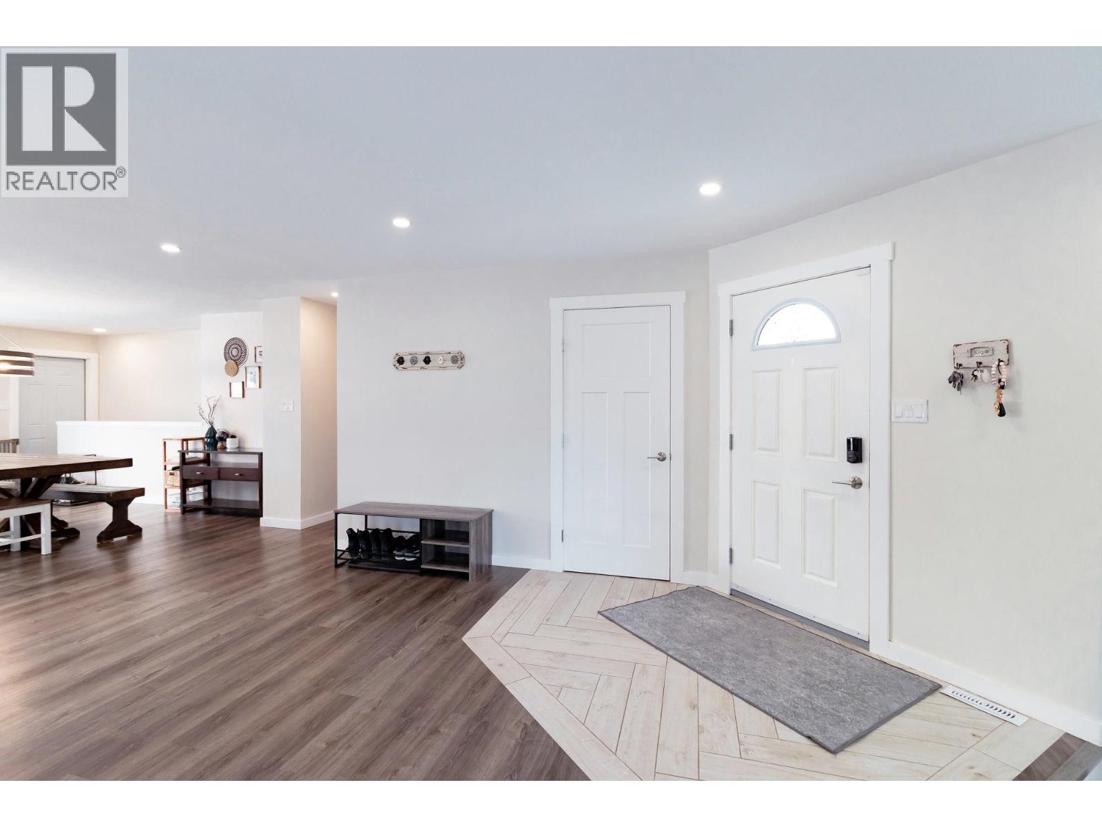 10519 114 AVENUE, Fort St. John