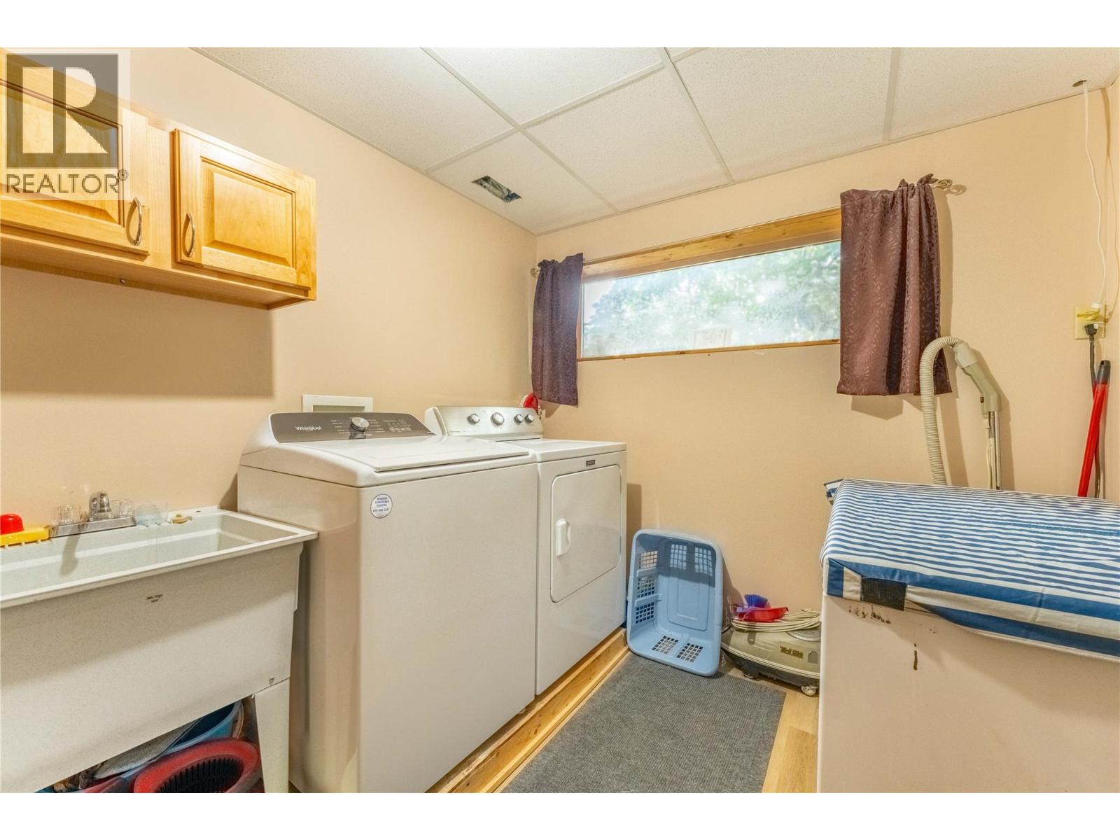 2323 Birch Street, Creston