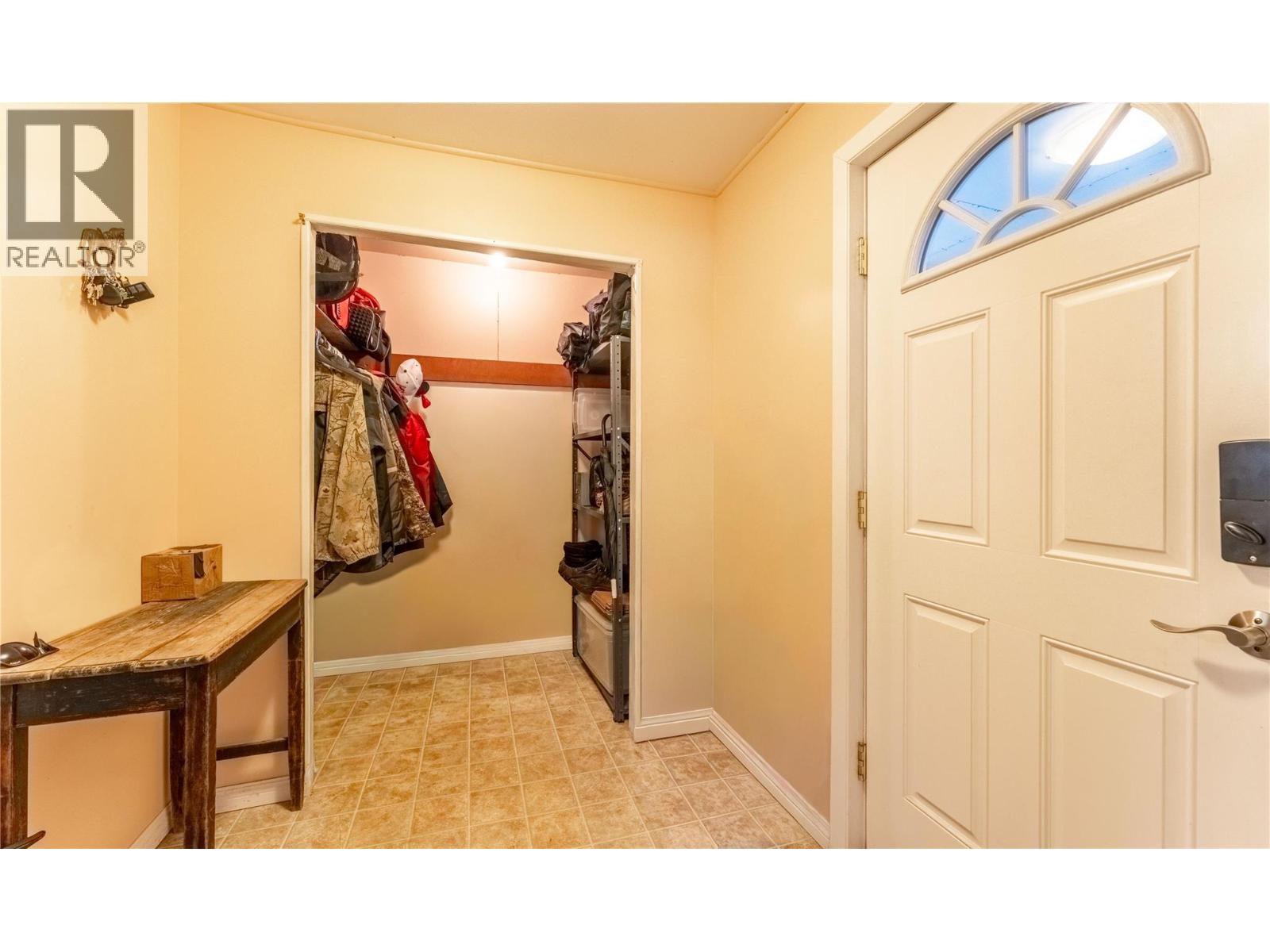 2323 Birch Street, Creston