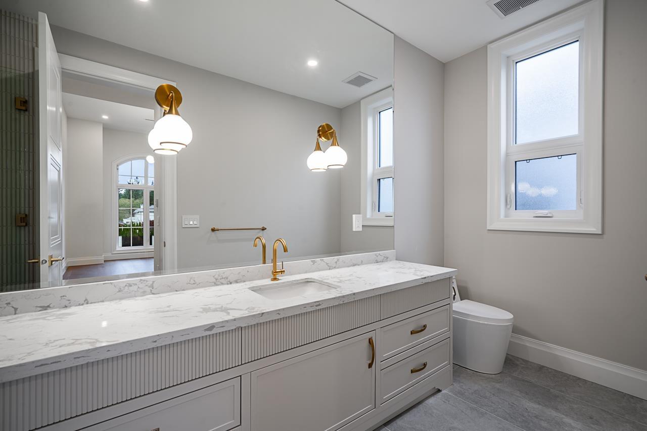 2533 141 STREET, Surrey