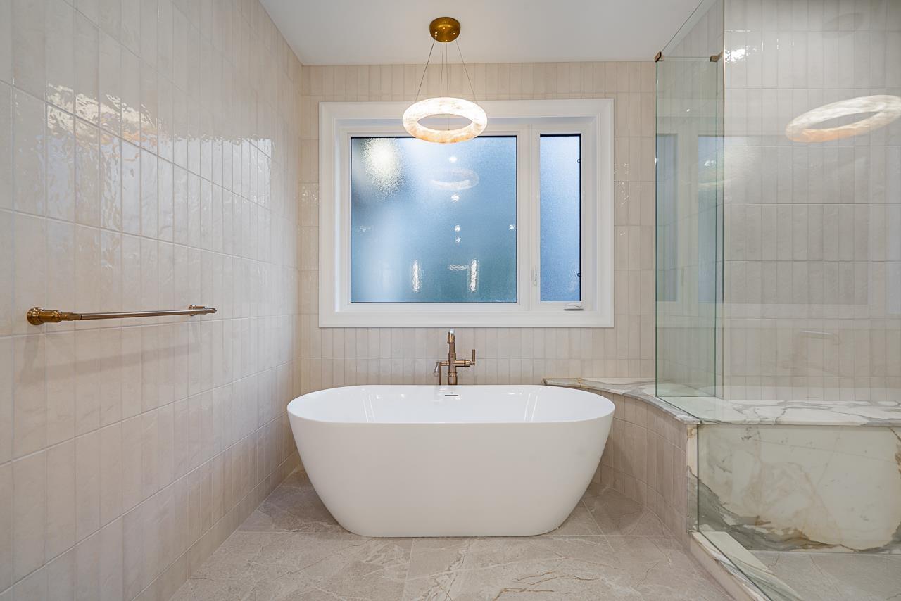 2533 141 STREET, Surrey