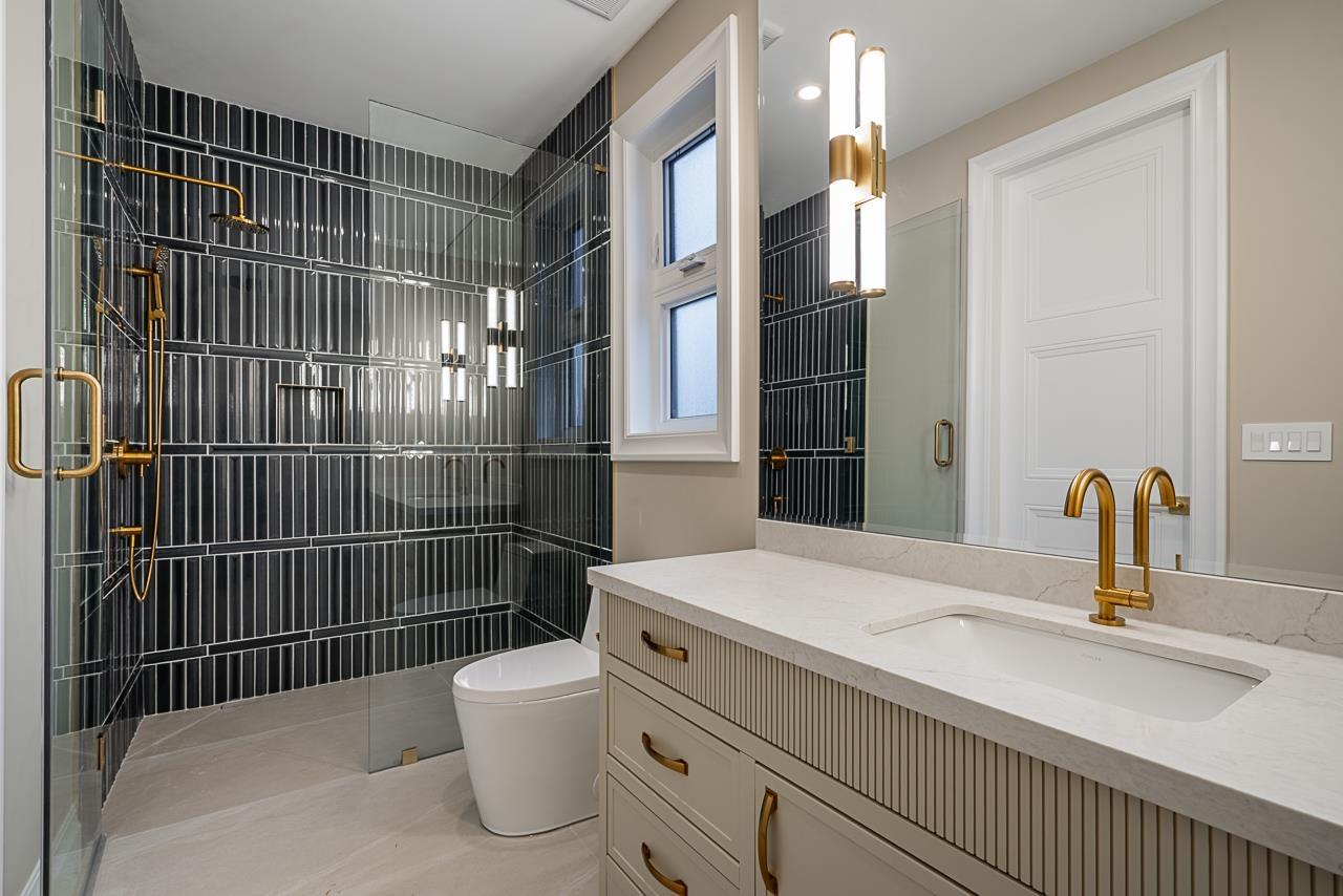 2533 141 STREET, Surrey