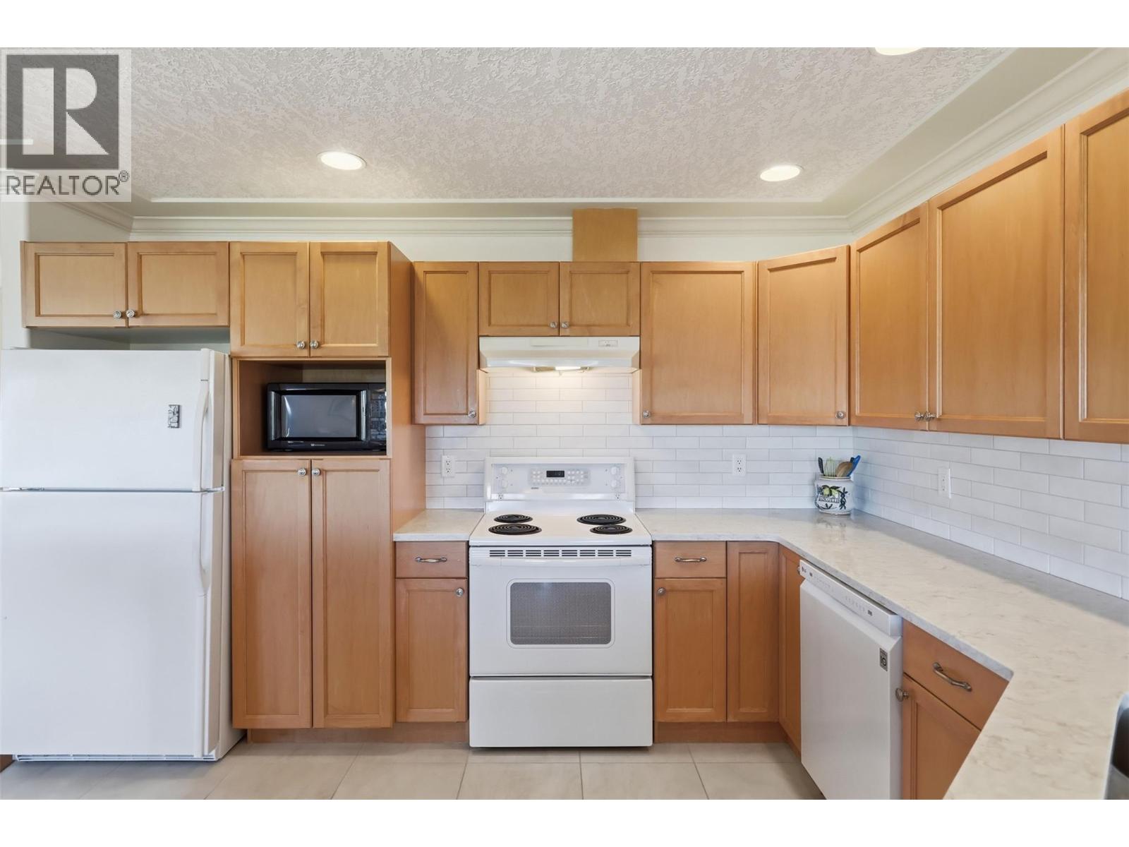 #18 2210 QU'APPELLE BOULEVARD - 8