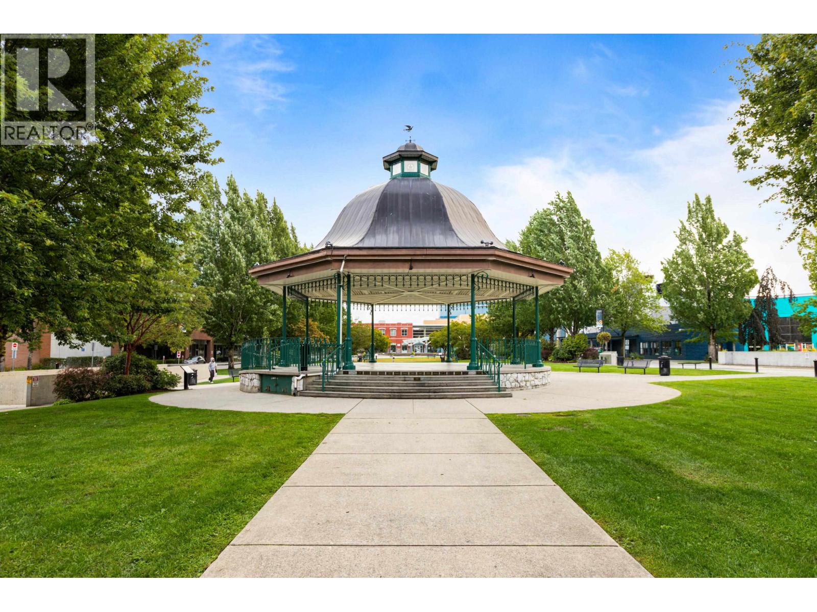 403 22351 ST ANNE AVENUE, Maple Ridge