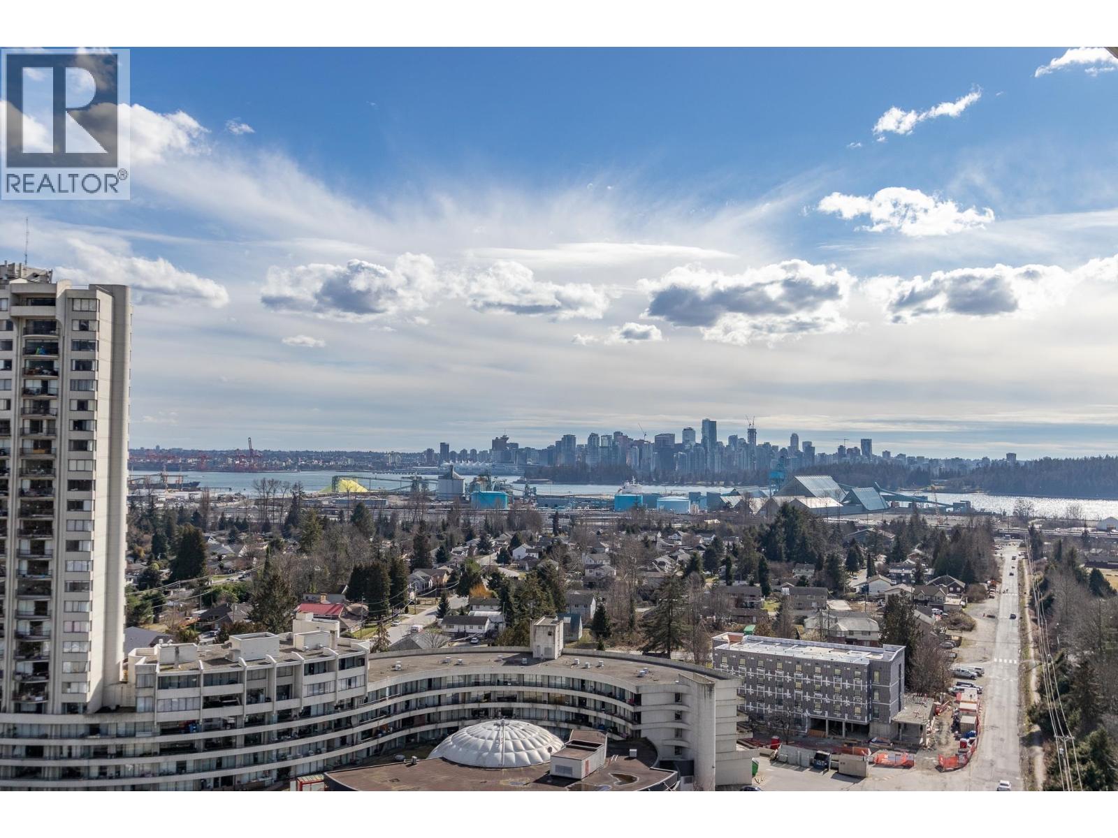 1601 1632 LIONS GATE LANE, North Vancouver
