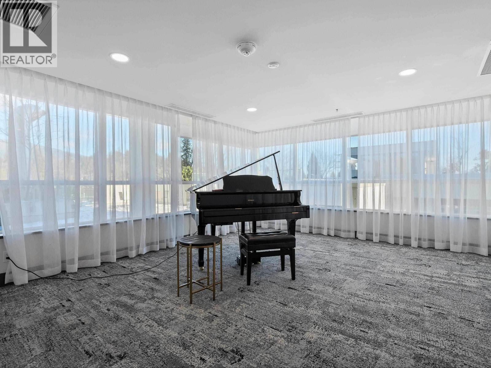 1601 1632 LIONS GATE LANE