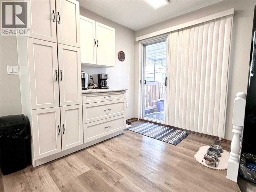 7 Berry Avenue, Red Deer