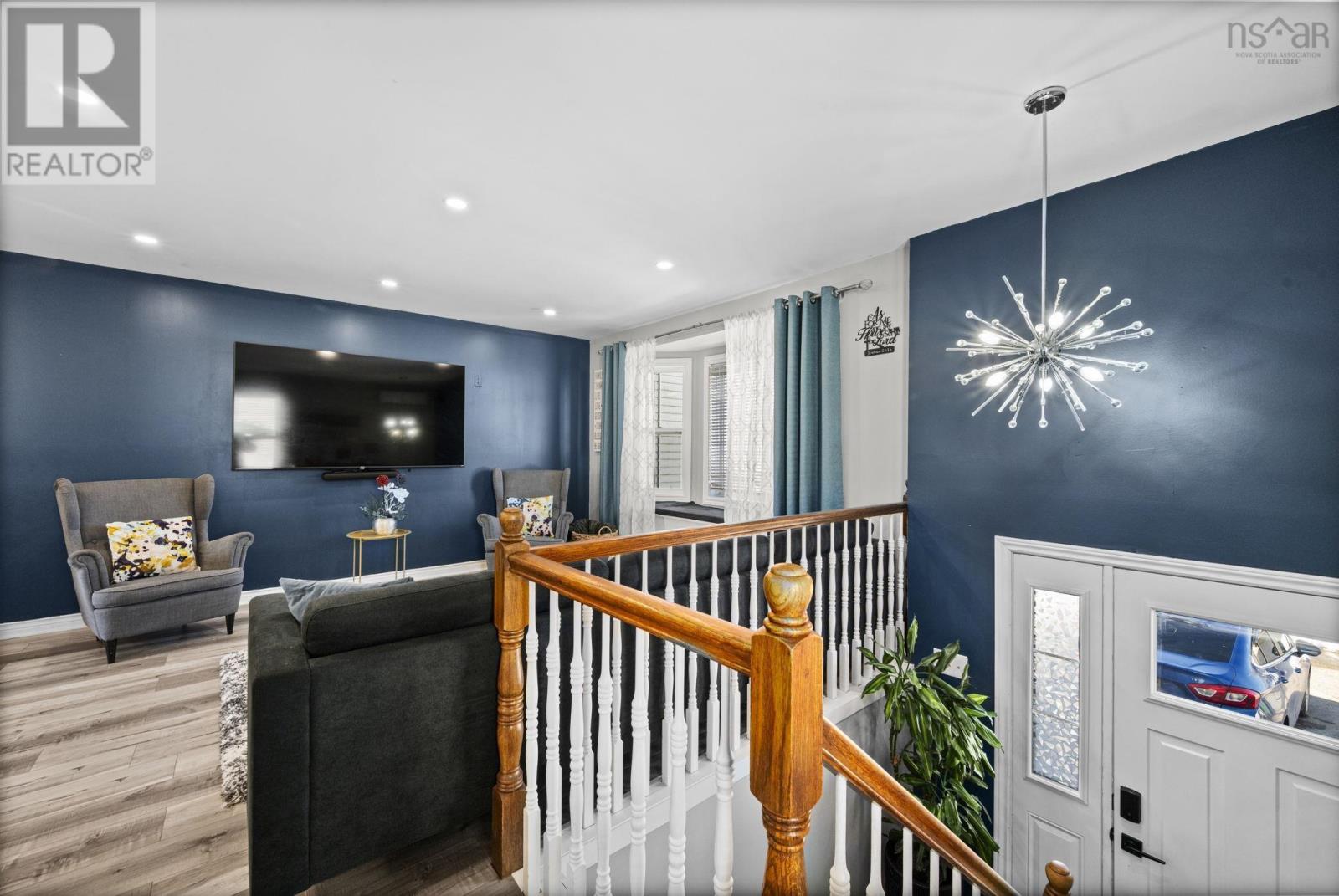 Property 2 of 25 of 7 Mathers Court