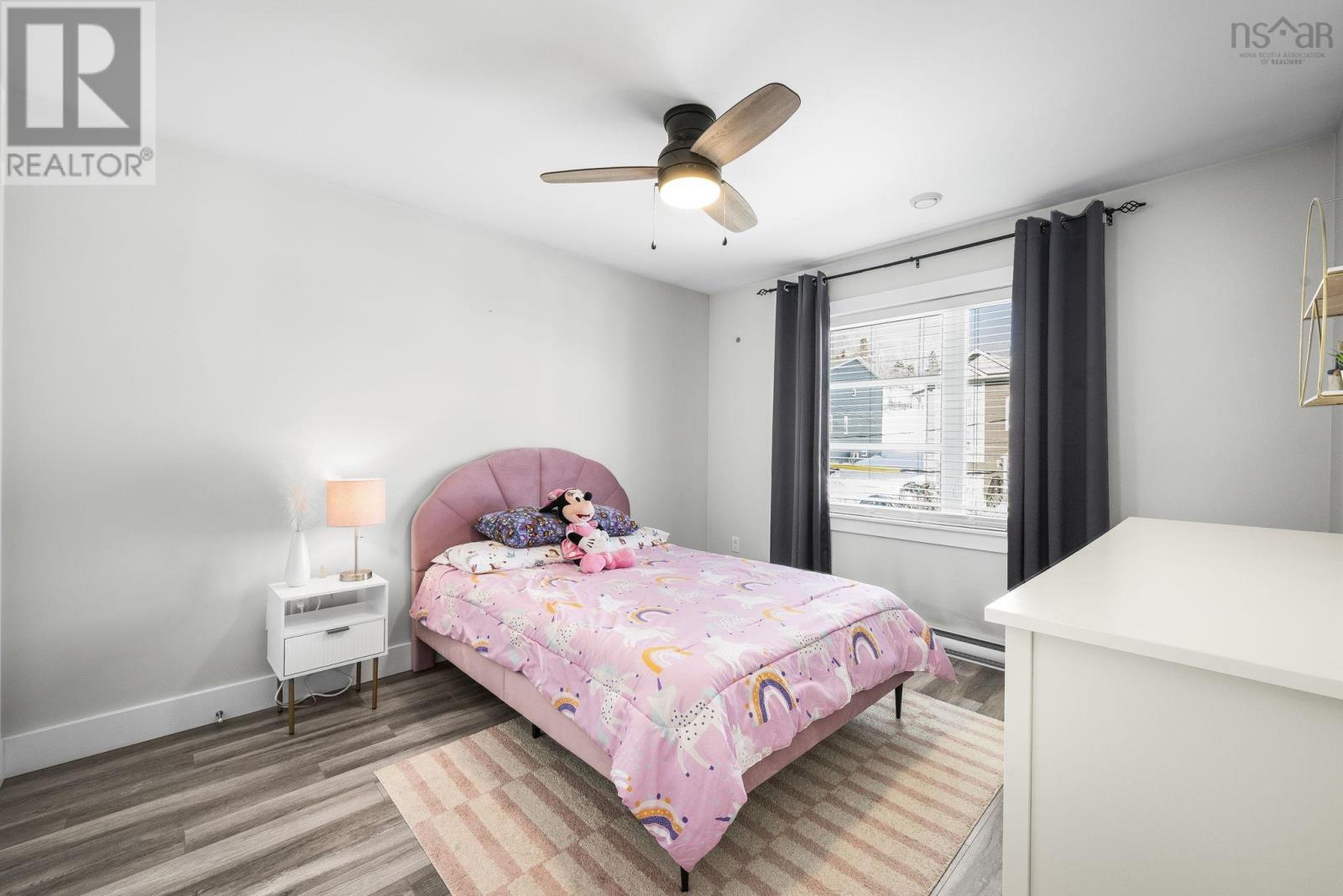 Property 28 of 46 of 99 Executive Drive