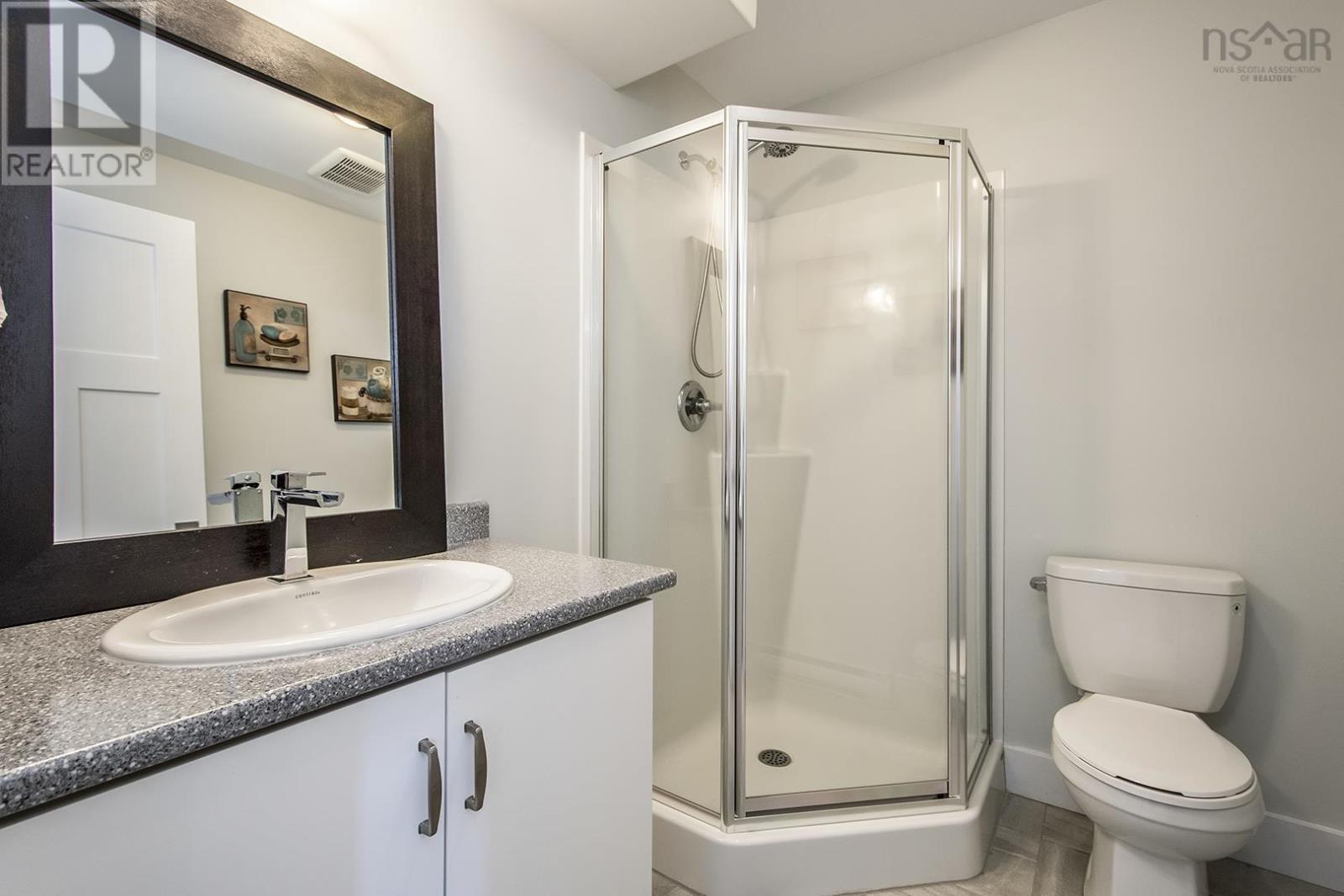 Property 32 of 46 of 99 Executive Drive