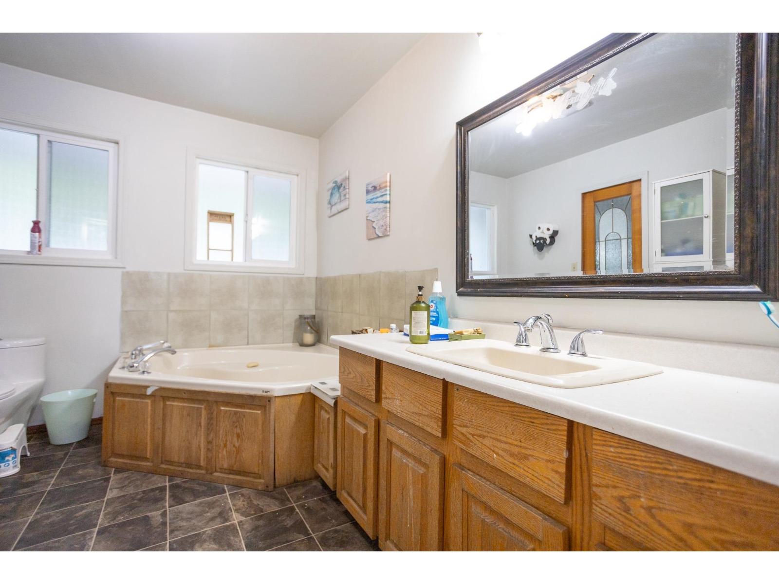 42140 MAJUBA HILL ROAD, Majuba Hill, Yarrow