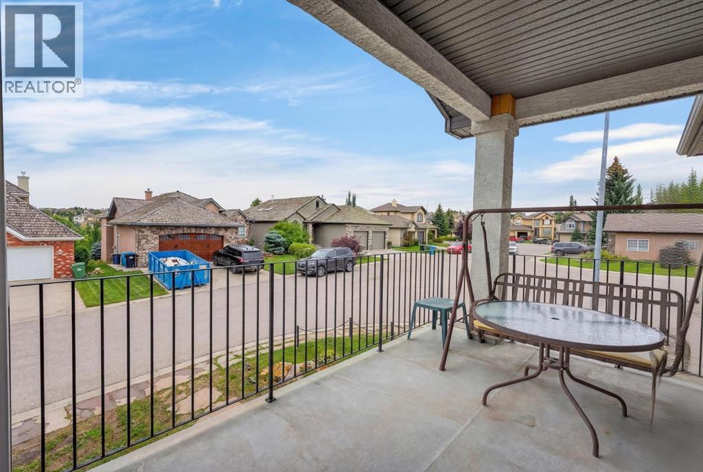 Single Family House Bungalow for Sale in  Sienna Ridge Landing SW Signal Hill Calgary 