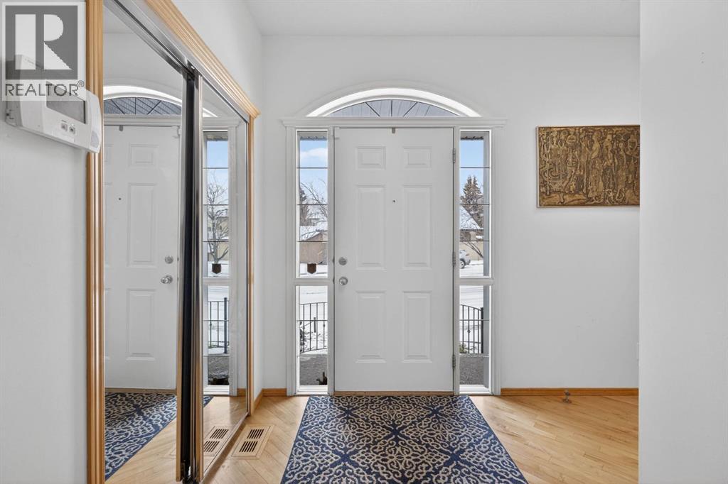 Single Family House Bungalow for Sale in  Sienna Ridge Landing SW Signal Hill Calgary 