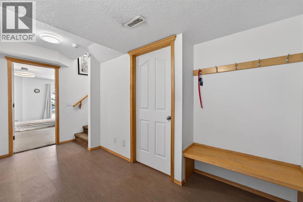 Single Family House Bungalow for Sale in  Sienna Ridge Landing SW Signal Hill Calgary 