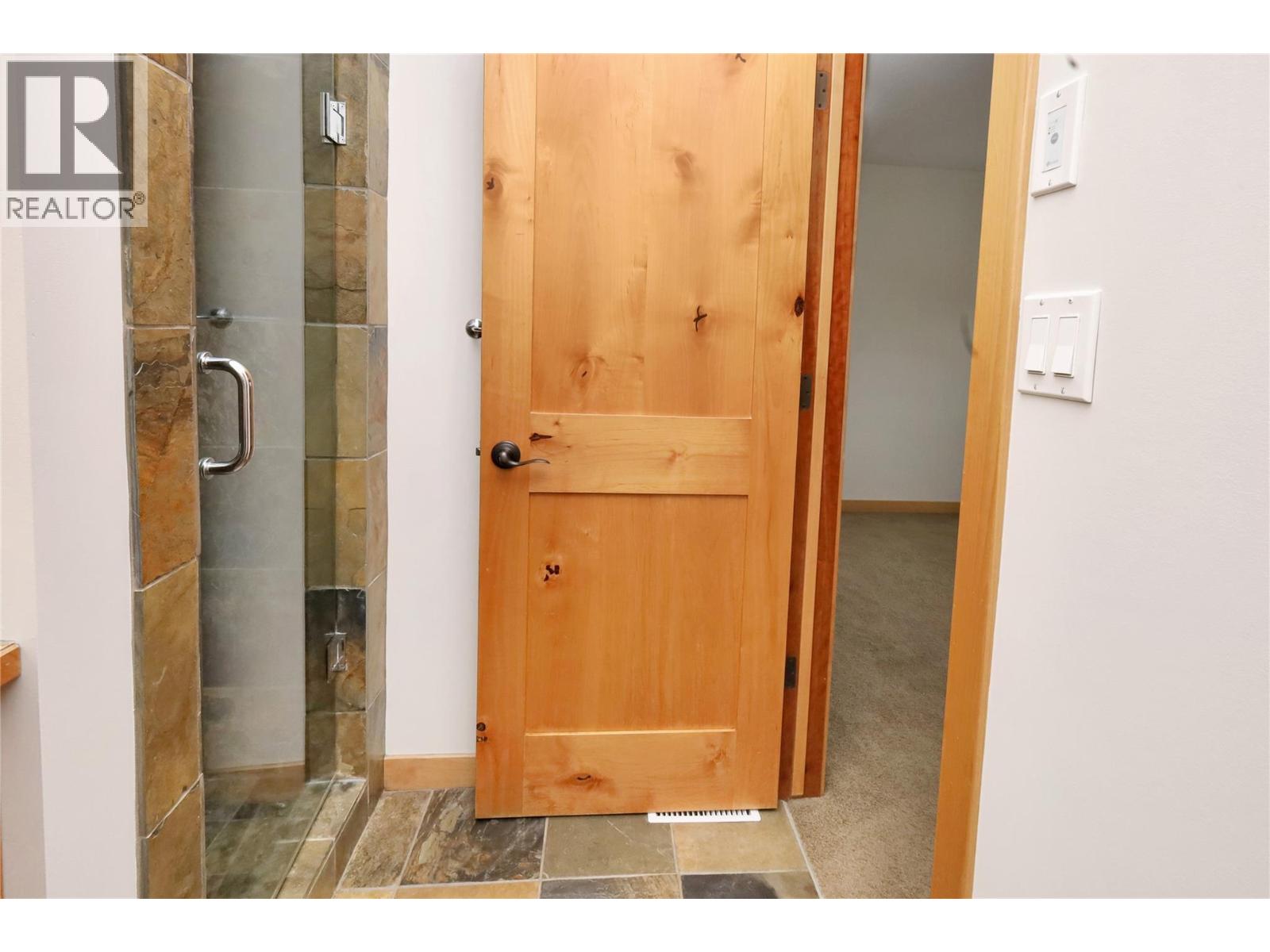 6800 COLUMBIA LAKE Road Unit# 21, Fairmont Hot Springs